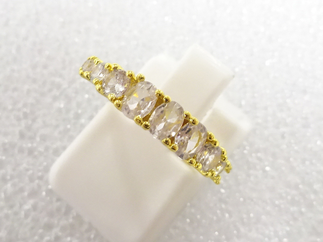 JAPANESE KIMONO / ANTIQUE CRYSTAL RING (SIZE 9.5)